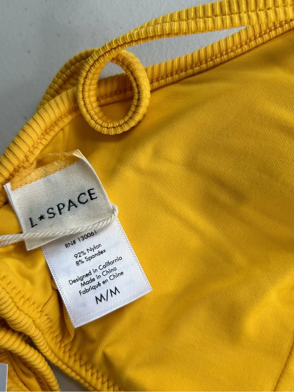 L*SPACE Helena Bikini Top Medium Ribbed V-Wire Swimwear Bachelorette Yellow new